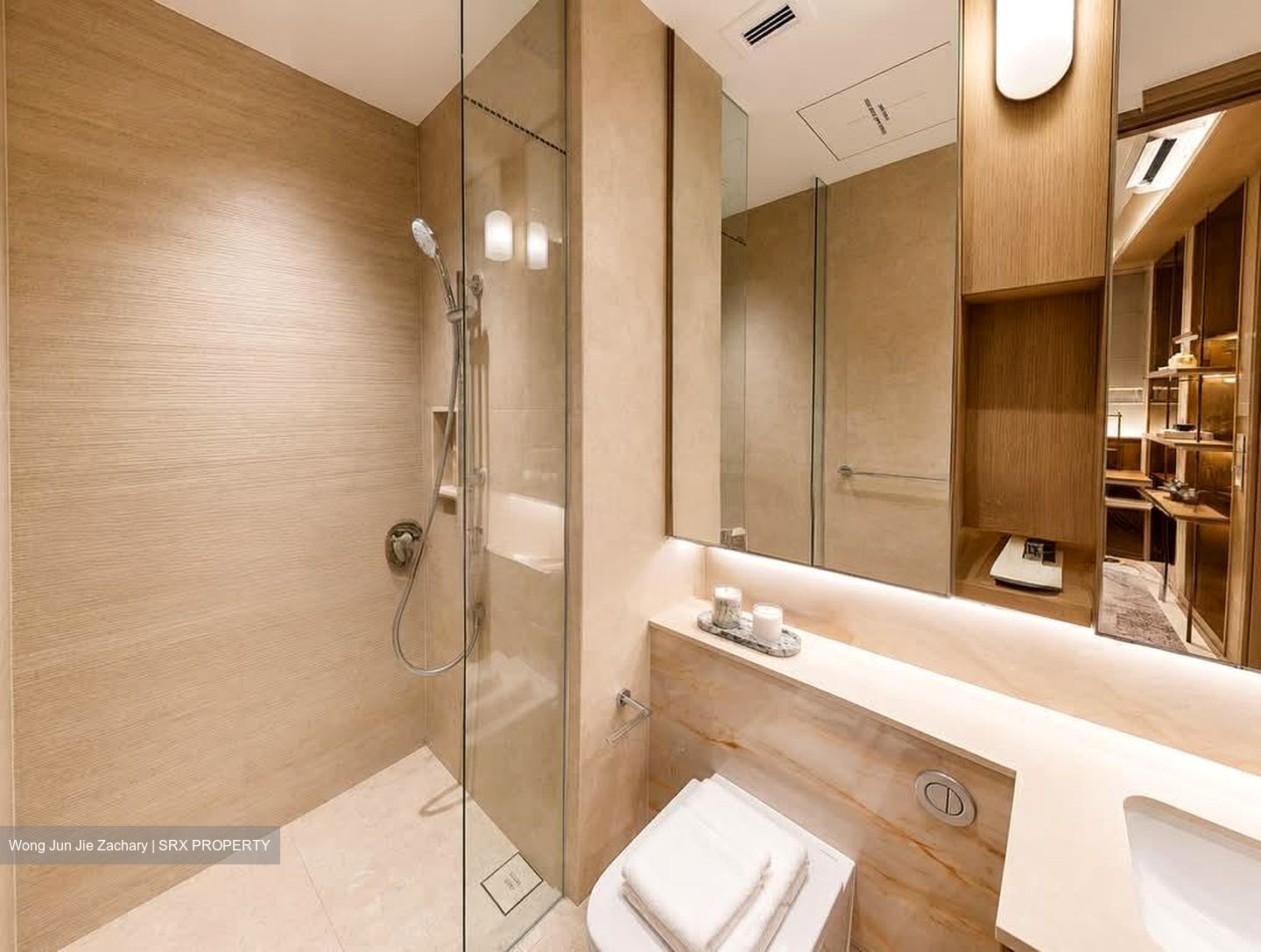 Bayshore Road (D16), Condominium #565274061